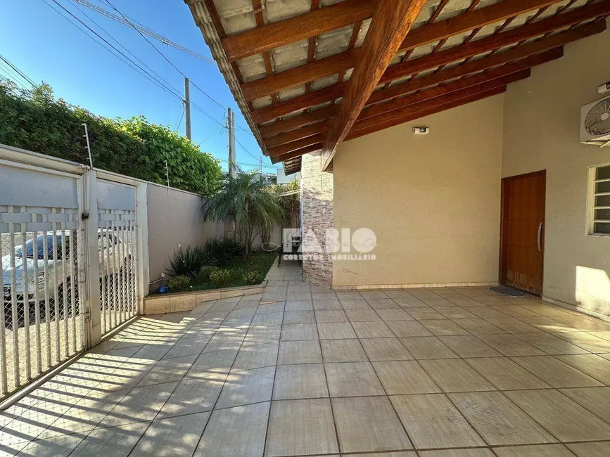 Foto 6 de Casa com 3 quartos à venda, 242m2 em Parque das Amoras II, Sao Jose Do Rio Preto - SP