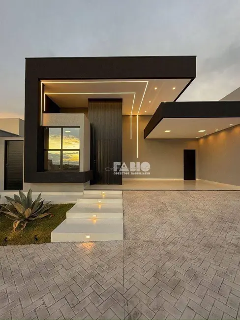 Foto 1 de Casa de Condomínio com 3 quartos à venda, 253m2 em Bady Bassitt - SP