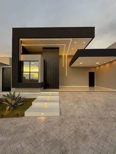 Foto 1 de Casa de Condomínio com 3 quartos à venda, 253m2 em Bady Bassitt - SP