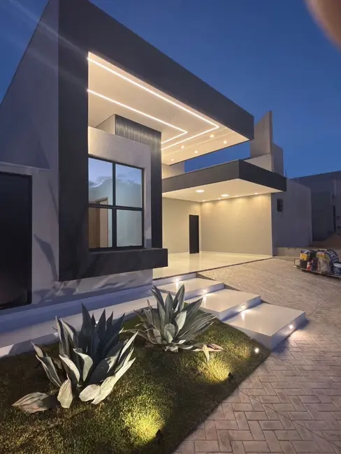 Foto 2 de Casa de Condomínio com 3 quartos à venda, 253m2 em Bady Bassitt - SP