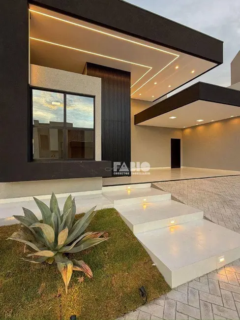 Foto 4 de Casa de Condomínio com 3 quartos à venda, 253m2 em Bady Bassitt - SP