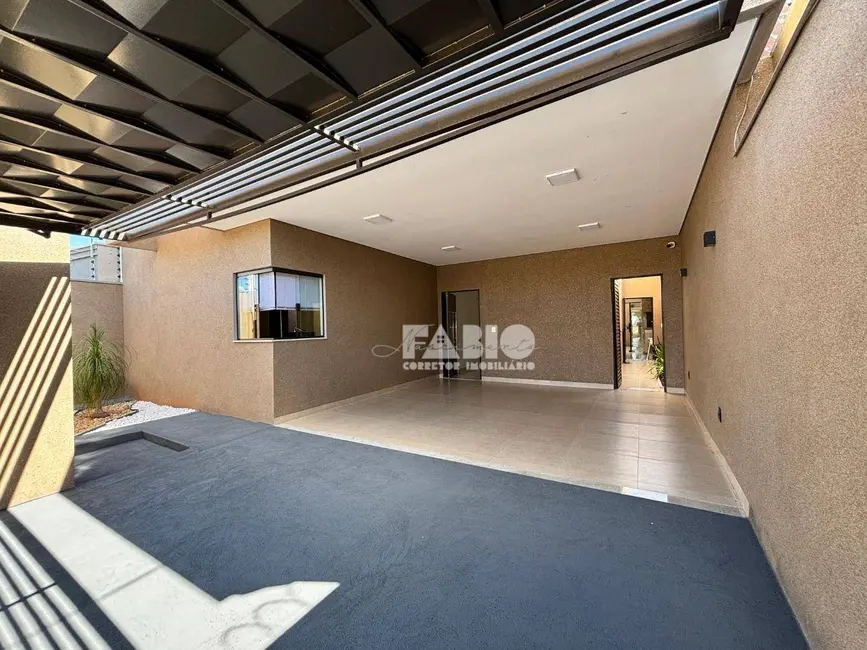 Foto 5 de Casa com 3 quartos à venda, 212m2 em Centro, Bady Bassitt - SP