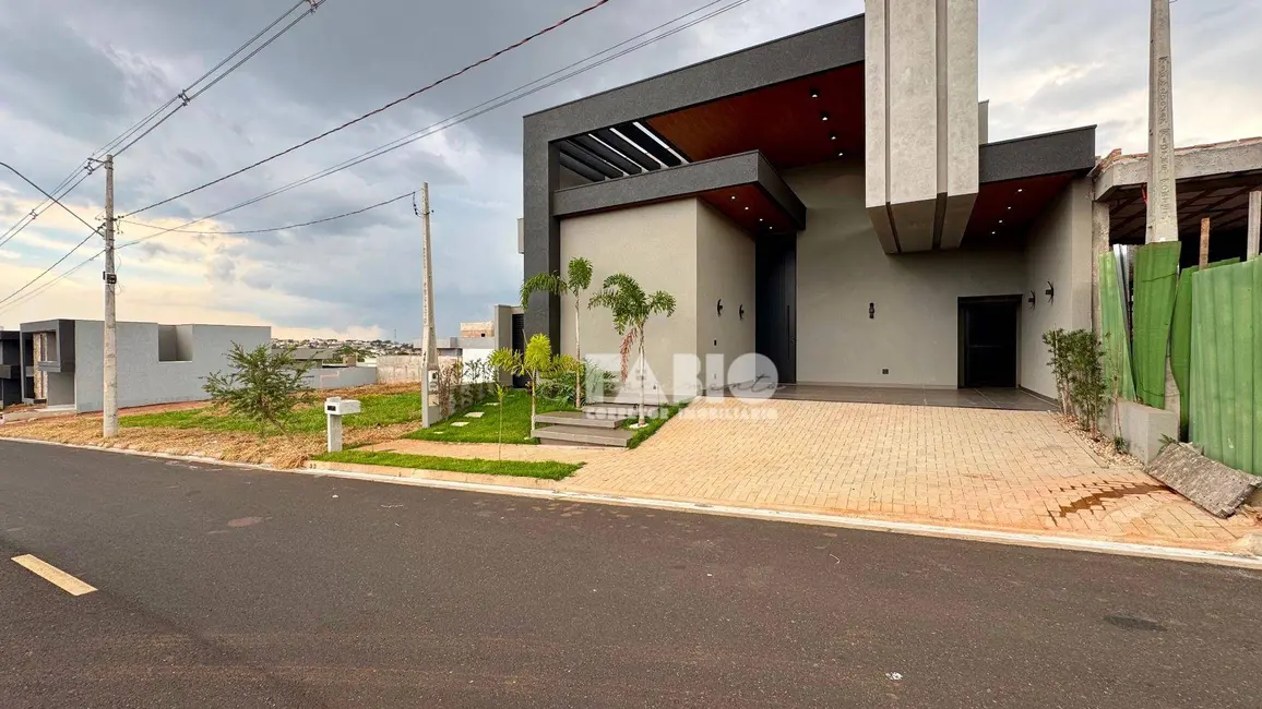 Casa de Condomínio com 3 quartos à venda, 300m2 em Sao Jose Do Rio Preto - SP - imagem 4 Foto 4 de Casa de Condomínio com 3 quartos à venda, 300m2 em Sao Jose Do Rio Preto - SP