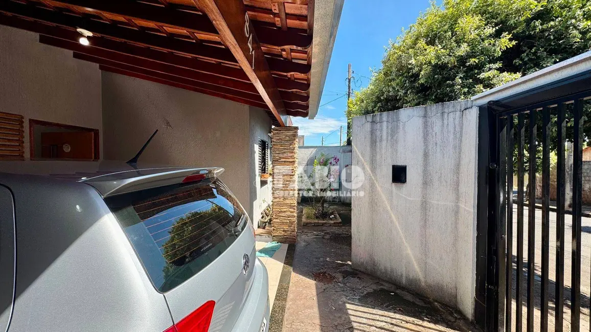Foto 3 de Casa com 3 quartos à venda, 200m2 em Residencial Caetano, Sao Jose Do Rio Preto - SP