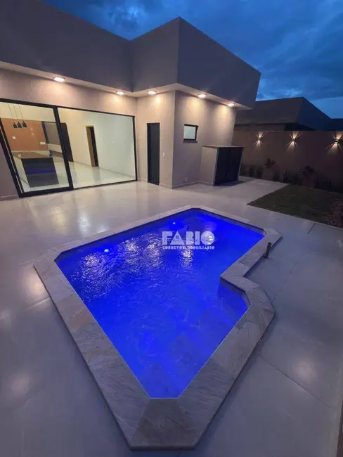 Foto 2 de Casa de Condomínio com 3 quartos à venda, 253m2 em Bady Bassitt - SP