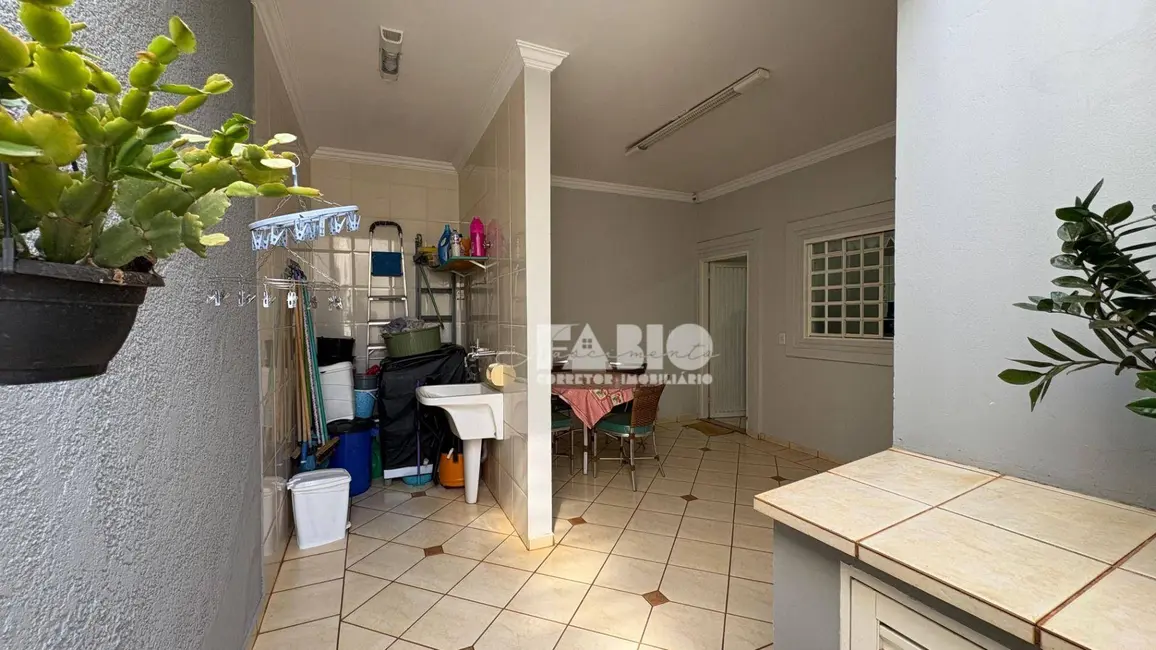 Foto 9 de Casa com 3 quartos à venda, 200m2 em Jardim Marambáia, Sao Jose Do Rio Preto - SP