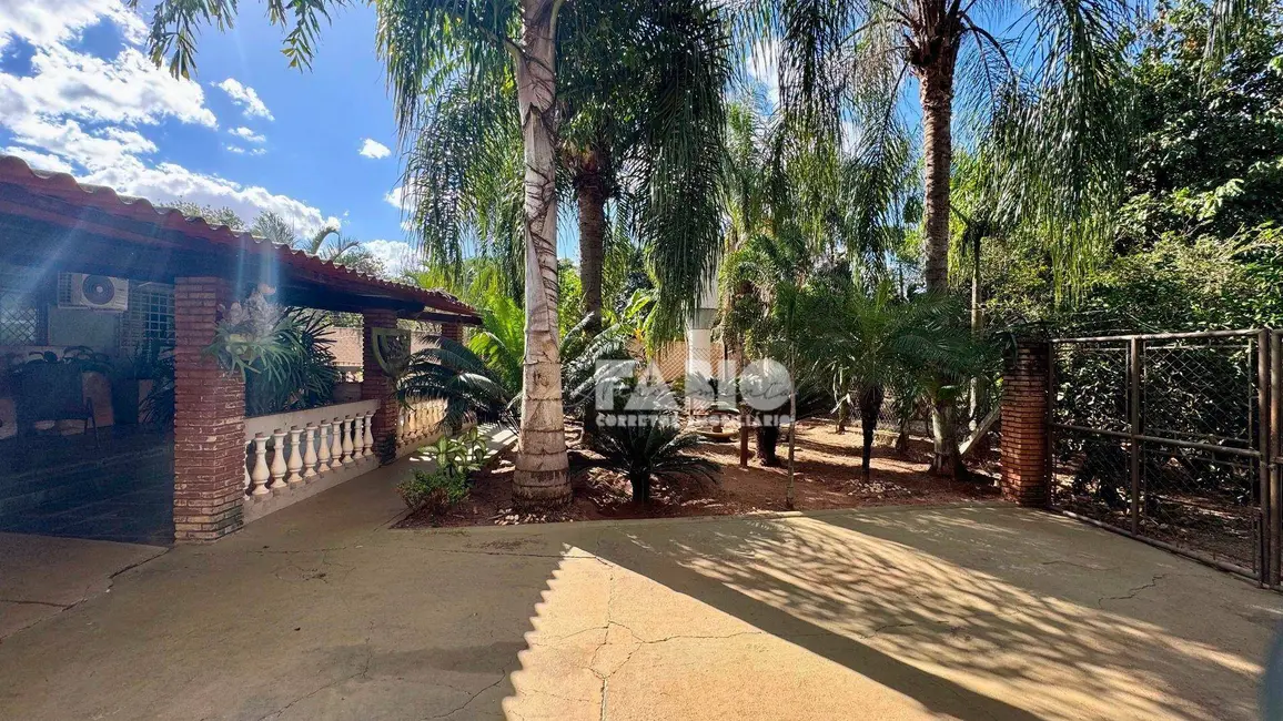 Chácara com 2 quartos à venda, 2600m2 em Sao Jose Do Rio Preto - SP - imagem 2 Foto 2 de Chácara com 2 quartos à venda, 2600m2 em Sao Jose Do Rio Preto - SP