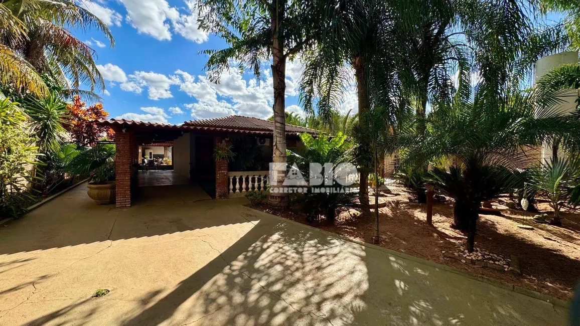 Chácara com 2 quartos à venda, 2600m2 em Sao Jose Do Rio Preto - SP - imagem 1 Foto 1 de Chácara com 2 quartos à venda, 2600m2 em Sao Jose Do Rio Preto - SP