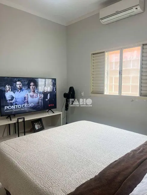 Foto 9 de Casa com 2 quartos à venda, 180m2 em Mirassol - SP
