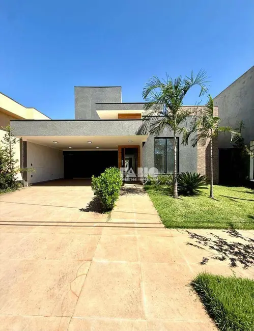 Foto 1 de Casa de Condomínio com 3 quartos à venda, 377m2 em Mirassol - SP