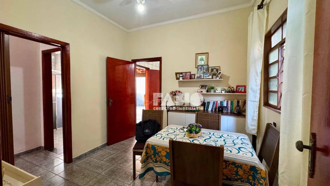 Foto 7 de Casa com 3 quartos à venda, 200m2 em Jardim Santo Antônio, Sao Jose Do Rio Preto - SP
