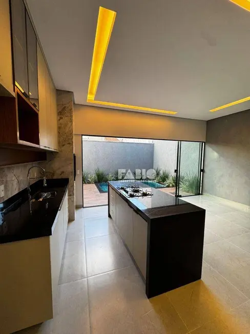 Casa com 3 quartos à venda, 200m2 em Sao Jose Do Rio Preto - SP - imagem 9 Foto 9 de Casa com 3 quartos à venda, 200m2 em Sao Jose Do Rio Preto - SP
