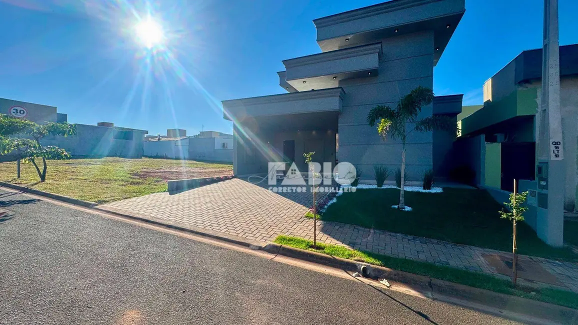 Foto 3 de Casa de Condomínio com 3 quartos à venda, 200m2 em Parque Residencial Nature I, Sao Jose Do Rio Preto - SP