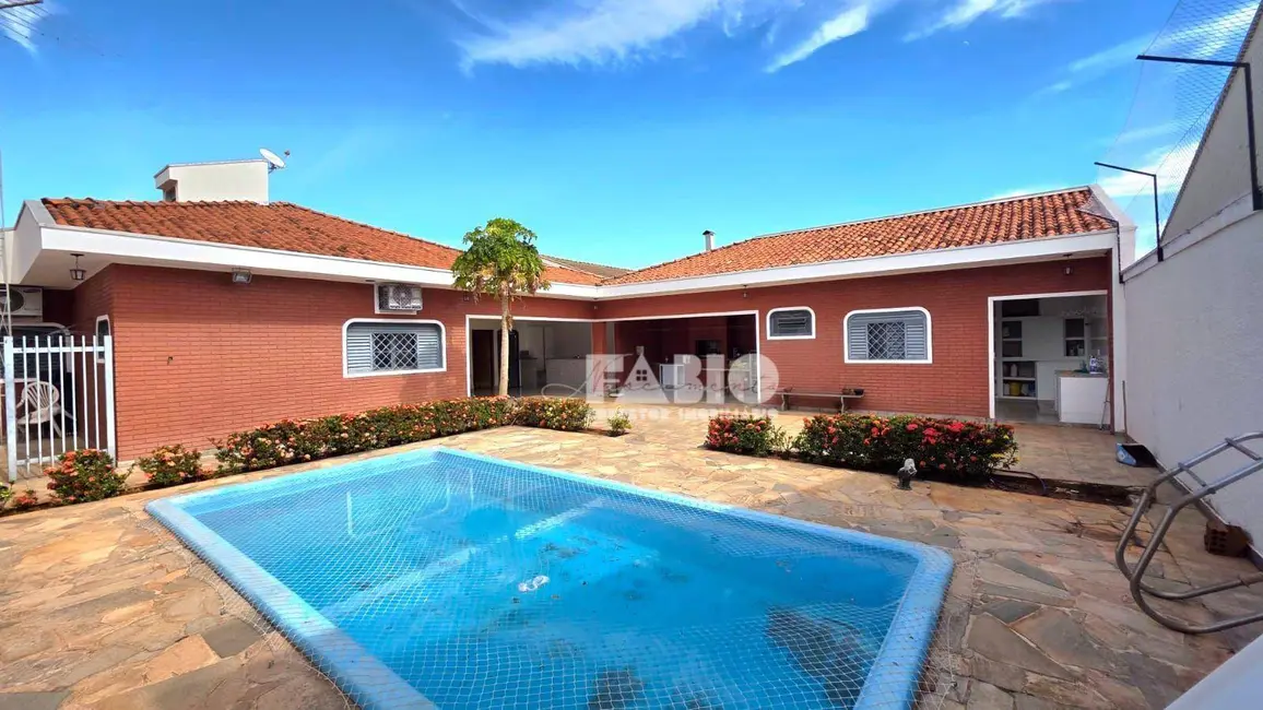 Foto 1 de Casa com 4 quartos à venda, 576m2 em Parque Residencial Comendador Mançor Daud, Sao Jose Do Rio Preto - SP