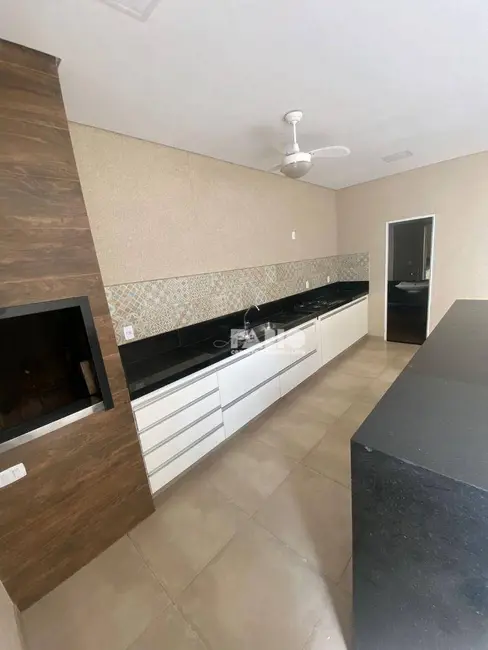 Casa com 2 quartos à venda, 200m2 em Sao Jose Do Rio Preto - SP - imagem 8 Foto 8 de Casa com 2 quartos à venda, 200m2 em Sao Jose Do Rio Preto - SP
