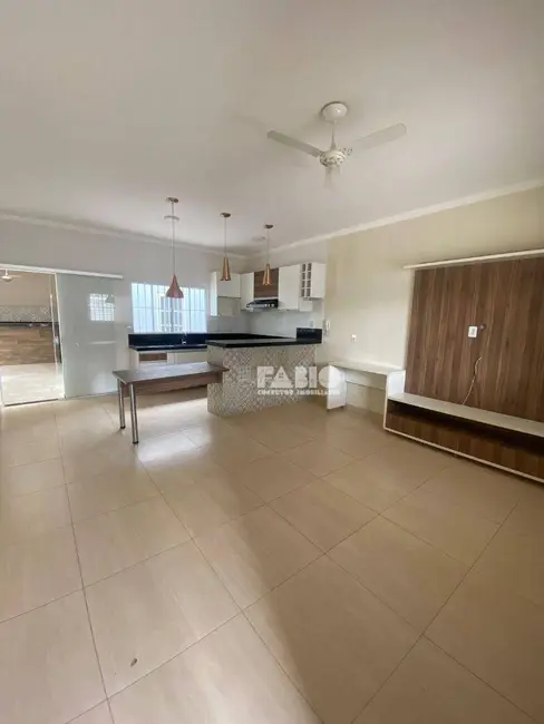 Casa com 2 quartos à venda, 200m2 em Sao Jose Do Rio Preto - SP - imagem 1 Foto 1 de Casa com 2 quartos à venda, 200m2 em Sao Jose Do Rio Preto - SP