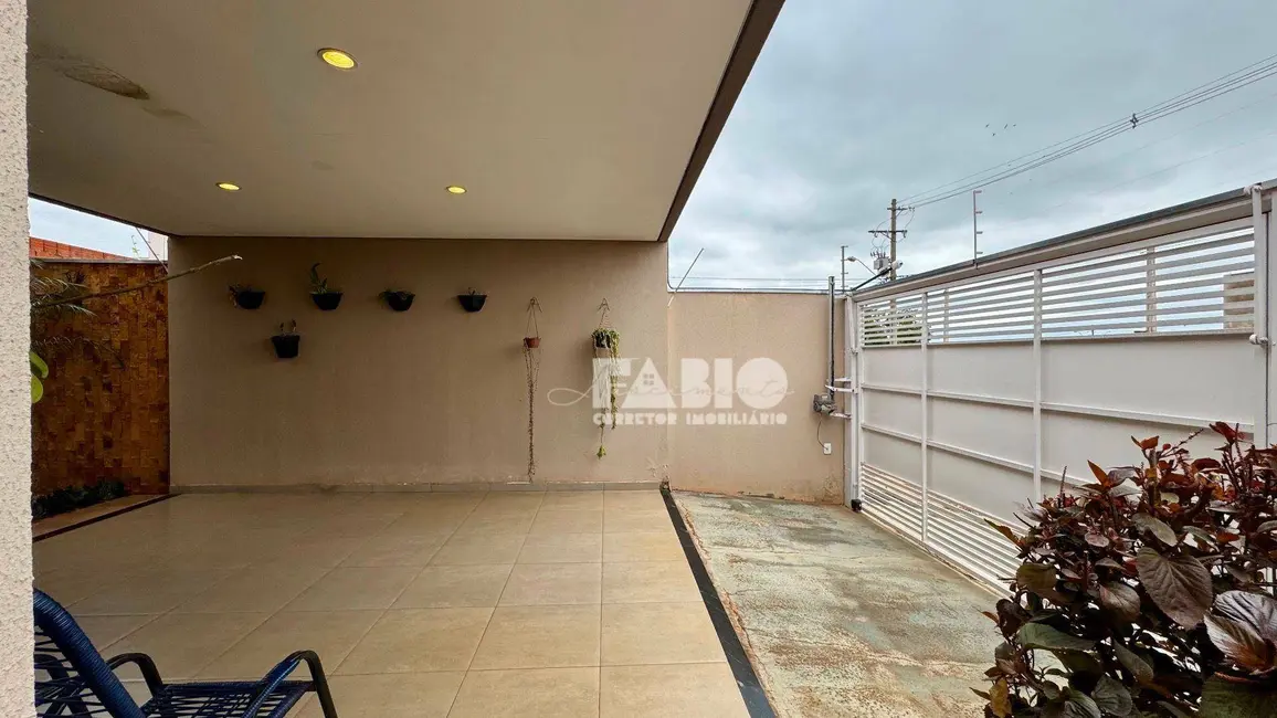 Foto 5 de Casa com 2 quartos à venda, 234m2 em Mirassol - SP