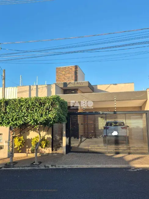 Foto 1 de Casa com 3 quartos à venda, 200m2 em Residencial Monterey, Sao Jose Do Rio Preto - SP