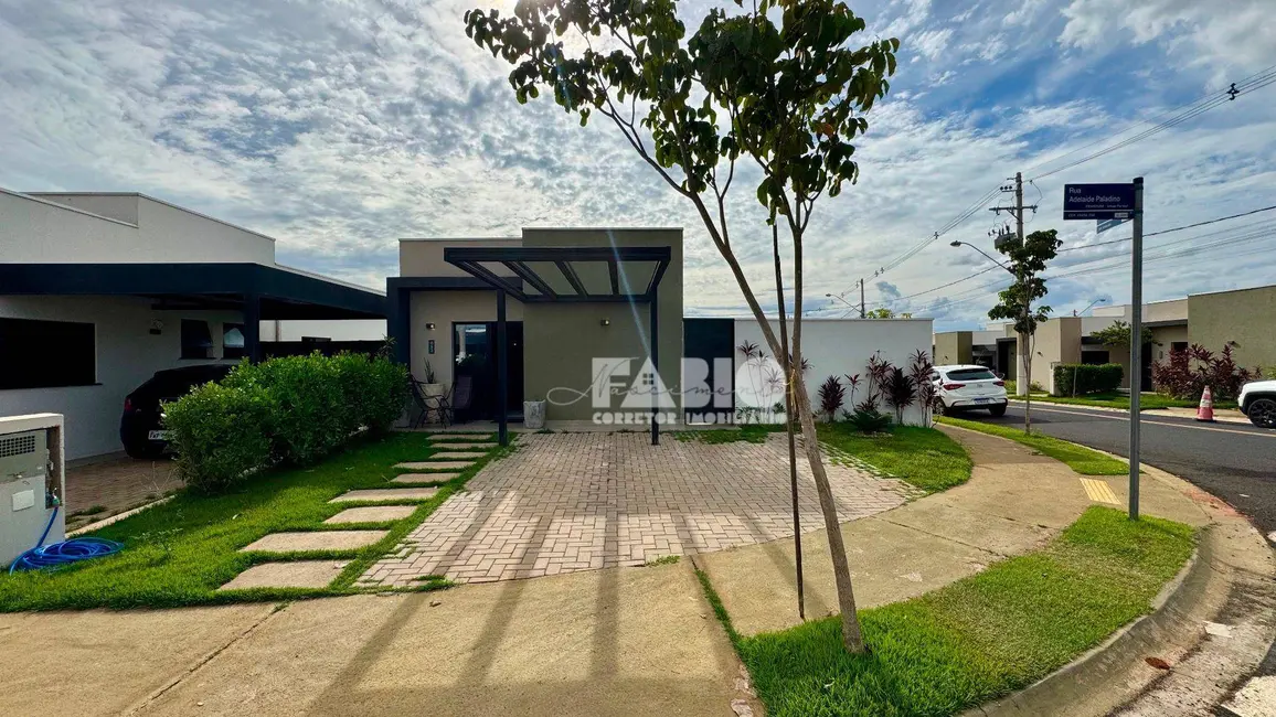 Foto 2 de Casa de Condomínio com 2 quartos à venda, 218m2 em Sao Jose Do Rio Preto - SP