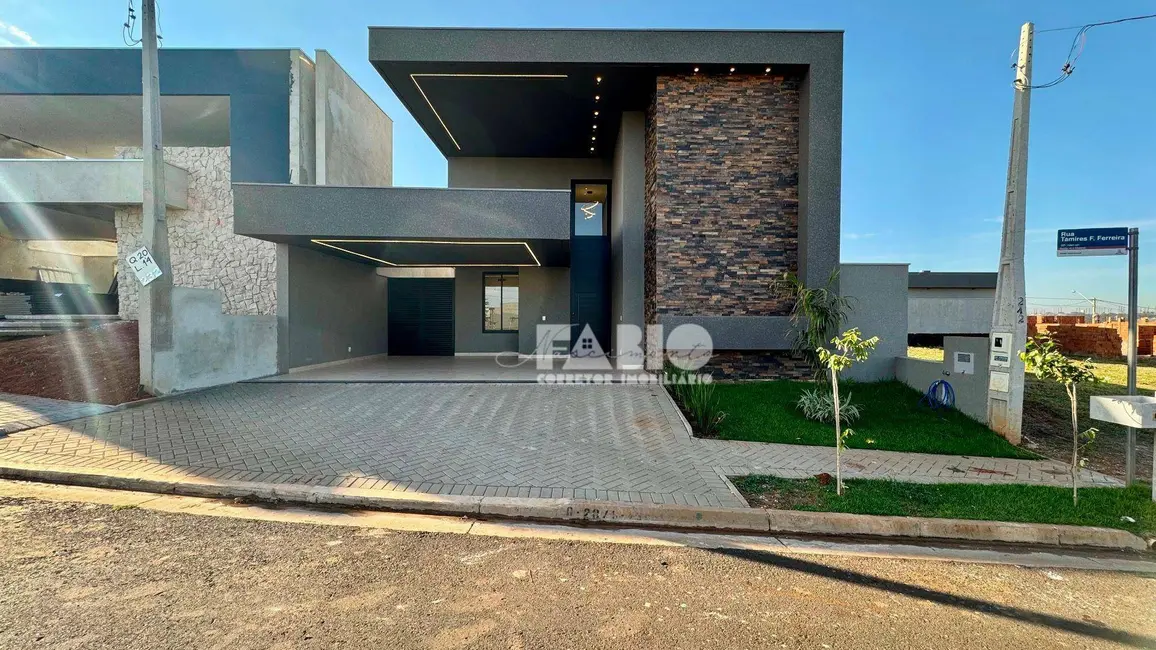 Foto 1 de Casa de Condomínio com 3 quartos à venda, 305m2 em Sao Jose Do Rio Preto - SP