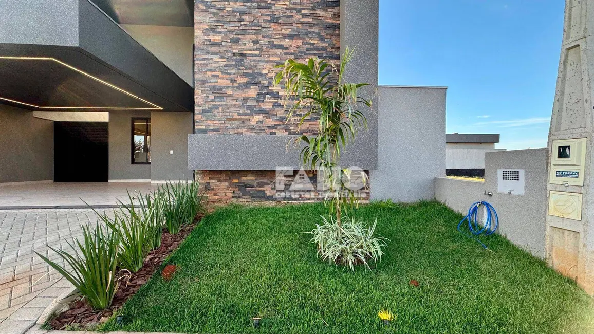 Foto 4 de Casa de Condomínio com 3 quartos à venda, 305m2 em Sao Jose Do Rio Preto - SP