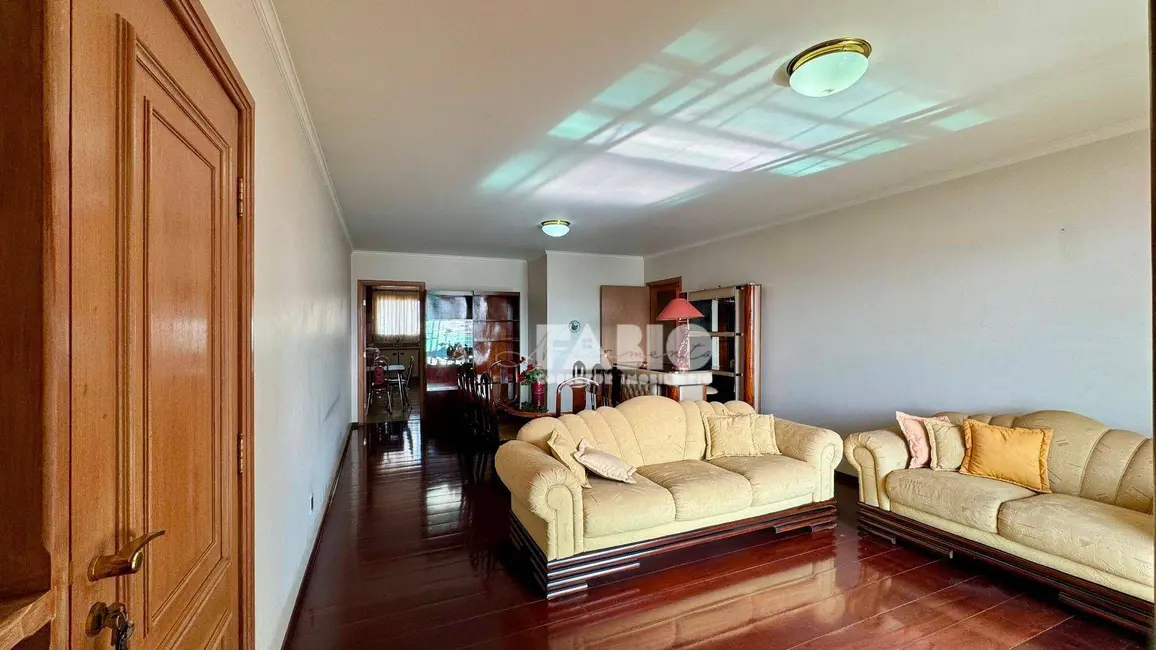 Apartamento com 4 quartos à venda, 184m2 em Centro, Sao Jose Do Rio Preto - SP - imagem 1 Foto 1 de Apartamento com 4 quartos à venda, 184m2 em Centro, Sao Jose Do Rio Preto - SP