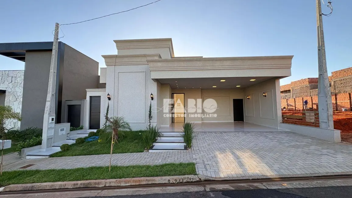 Casa de Condomínio com 3 quartos à venda, 308m2 em Sao Jose Do Rio Preto - SP - imagem 1 Foto 1 de Casa de Condomínio com 3 quartos à venda, 308m2 em Sao Jose Do Rio Preto - SP