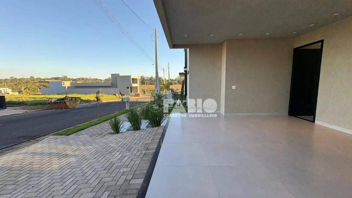 Casa de Condomínio com 3 quartos à venda, 308m2 em Sao Jose Do Rio Preto - SP - imagem 3 Foto 3 de Casa de Condomínio com 3 quartos à venda, 308m2 em Sao Jose Do Rio Preto - SP