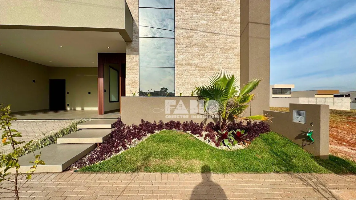 Casa de Condomínio com 3 quartos à venda, 300m2 em Sao Jose Do Rio Preto - SP - imagem 4 Foto 4 de Casa de Condomínio com 3 quartos à venda, 300m2 em Sao Jose Do Rio Preto - SP