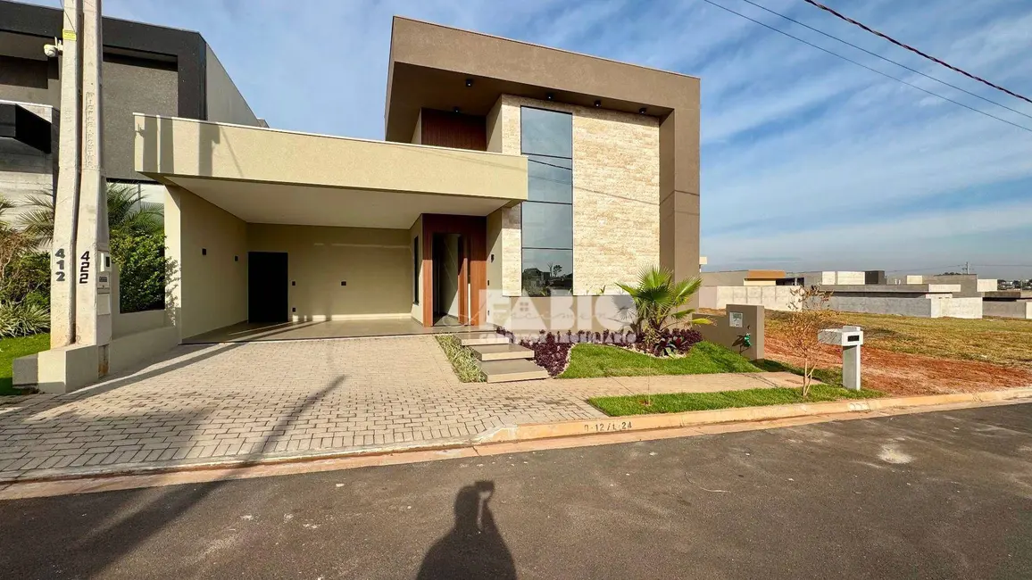 Casa de Condomínio com 3 quartos à venda, 300m2 em Sao Jose Do Rio Preto - SP - imagem 2 Foto 2 de Casa de Condomínio com 3 quartos à venda, 300m2 em Sao Jose Do Rio Preto - SP