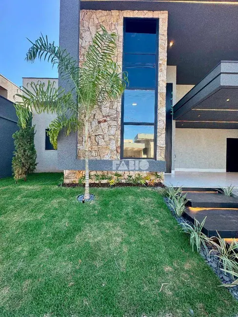 Casa de Condomínio com 4 quartos à venda, 300m2 em Sao Jose Do Rio Preto - SP - imagem 5 Foto 5 de Casa de Condomínio com 4 quartos à venda, 300m2 em Sao Jose Do Rio Preto - SP
