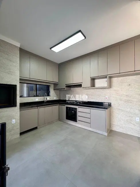 Foto 9 de Casa de Condomínio com 3 quartos à venda, 200m2 em Vila São Jorge, Sao Jose Do Rio Preto - SP