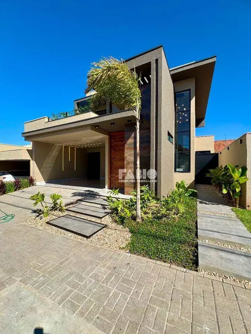 Casa de Condomínio com 3 quartos à venda, 231m2 em Residencial Maza, Sao Jose Do Rio Preto - SP - imagem 4 Foto 4 de Casa de Condomínio com 3 quartos à venda, 231m2 em Residencial Maza, Sao Jose Do Rio Preto - SP