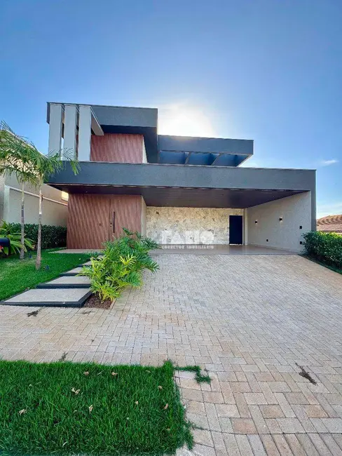 Foto 1 de Casa de Condomínio com 4 quartos à venda, 400m2 em Sao Jose Do Rio Preto - SP