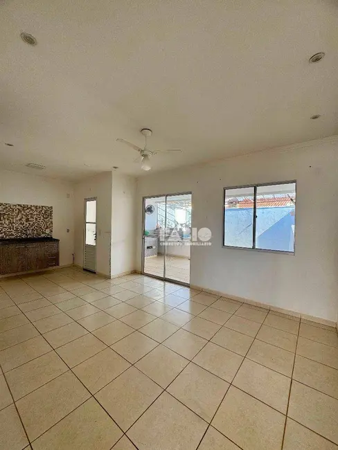 Casa de Condomínio com 2 quartos à venda, 150m2 em Terra Nova Garden Village, Sao Jose Do Rio Preto - SP - imagem 5 Foto 5 de Casa de Condomínio com 2 quartos à venda, 150m2 em Terra Nova Garden Village, Sao Jose Do Rio Preto - SP