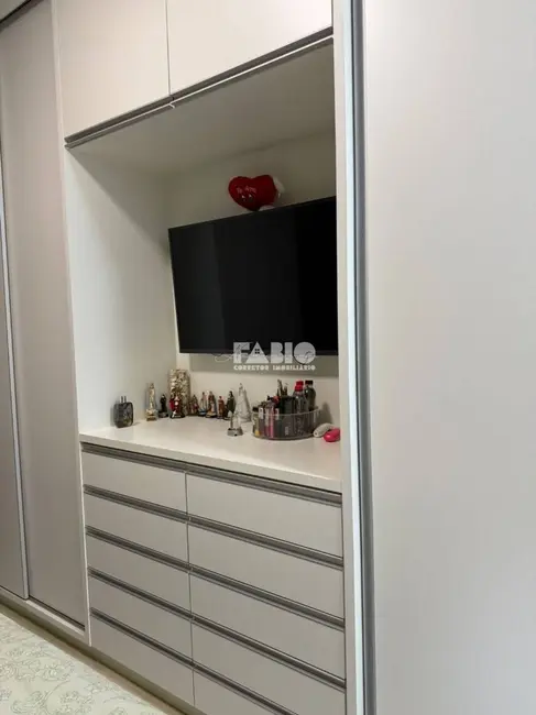 Casa com 3 quartos à venda, 200m2 em Sao Jose Do Rio Preto - SP - imagem 7 Foto 7 de Casa com 3 quartos à venda, 200m2 em Sao Jose Do Rio Preto - SP