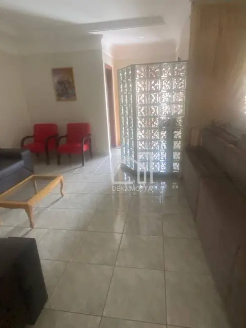 Foto 9 de Casa com 4 quartos à venda, 360m2 em Segismundo Pereira, Uberlandia - MG