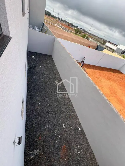 Foto 3 de Kitnet à venda, 360m2 em Santa Mônica, Uberlandia - MG