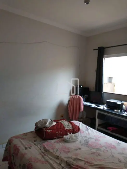 Foto 3 de Casa com 2 quartos à venda, 250m2 em Jardim Europa, Uberlandia - MG