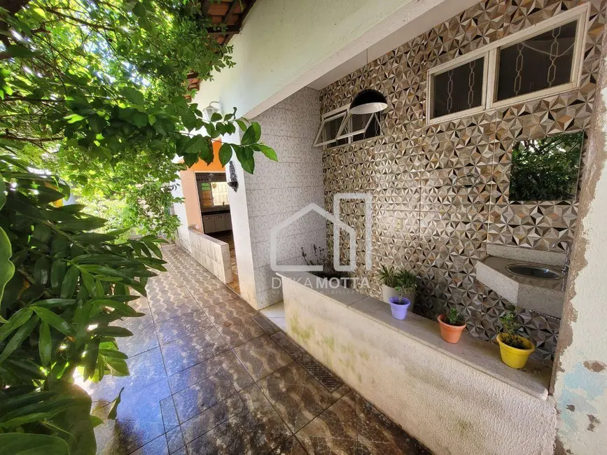 Foto 6 de Casa com 3 quartos à venda, 300m2 em Cidade Jardim, Uberlandia - MG