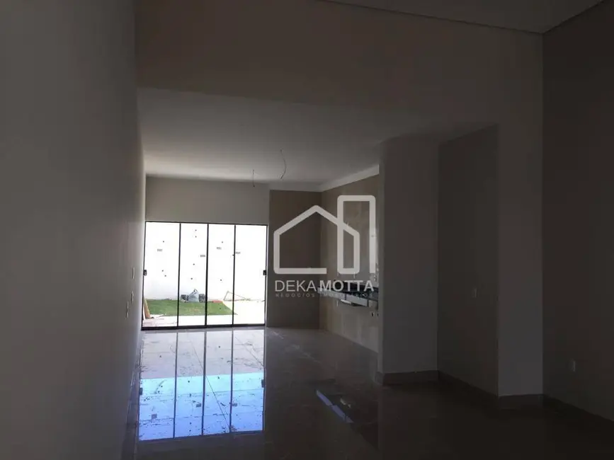 Foto 5 de Casa com 3 quartos à venda, 250m2 em Cidade Jardim, Uberlandia - MG