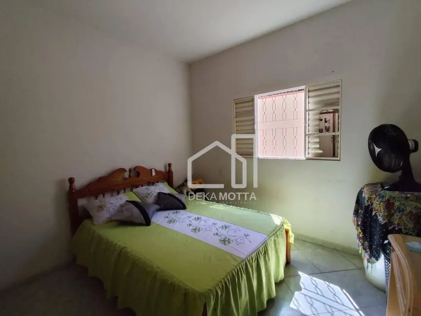 Foto 4 de Casa com 3 quartos à venda, 250m2 em Cidade Jardim, Uberlandia - MG