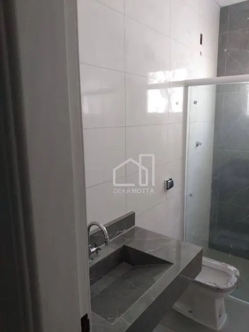Foto 7 de Casa com 3 quartos à venda, 250m2 em Cidade Jardim, Uberlandia - MG