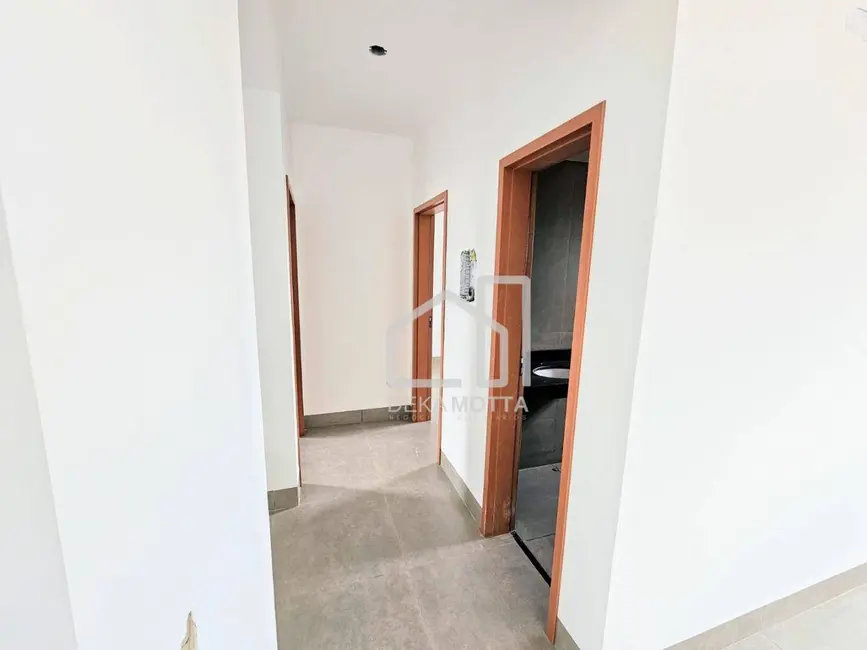 Apartamento com 2 quartos à venda, 77m2 em Tubalina, Uberlandia - MG - imagem 8 Foto 8 de Apartamento com 2 quartos à venda, 77m2 em Tubalina, Uberlandia - MG