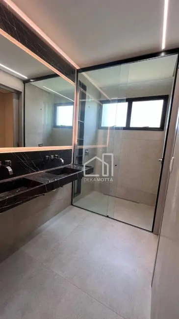 Foto 4 de Casa com 3 quartos à venda, 458m2 em Jardim Sul, Uberlandia - MG