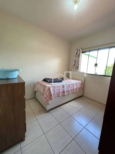 Foto 5 de Casa com 3 quartos à venda, 350m2 em Nossa Senhora das Graças, Uberlandia - MG