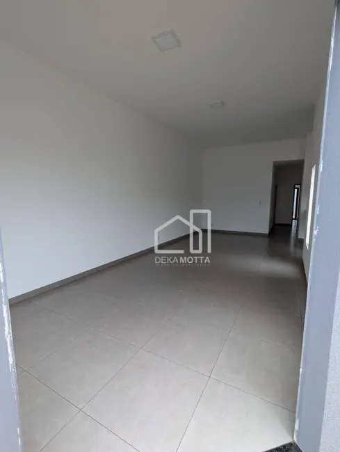 Foto 2 de Casa com 3 quartos à venda, 250m2 em Uberlandia - MG