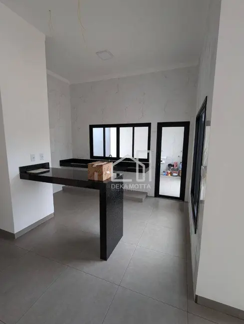 Foto 3 de Casa com 3 quartos à venda, 250m2 em Uberlandia - MG