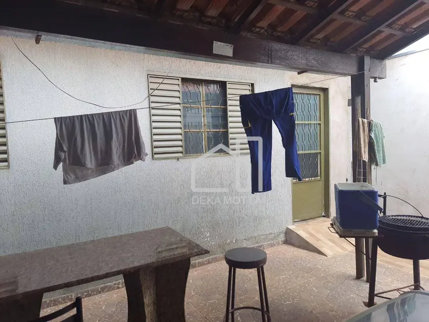 Foto 7 de Casa com 3 quartos à venda, 250m2 em Alto Umuarama, Uberlandia - MG