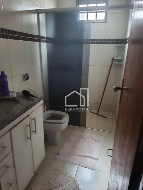 Foto 2 de Casa com 3 quartos à venda, 250m2 em Alto Umuarama, Uberlandia - MG